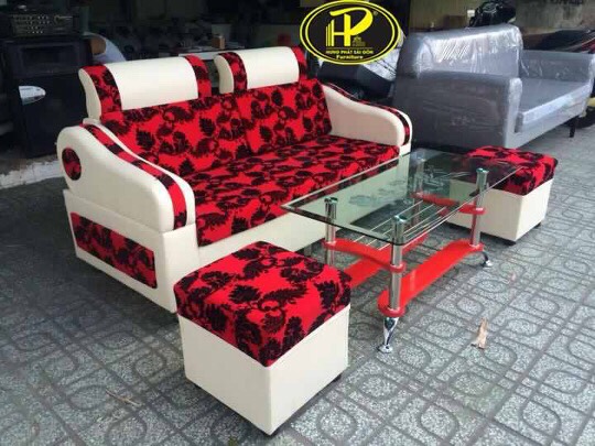 Bạn đang tìm kiếm một chiếc ghế sofa giá rẻ nhưng vẫn đảm bảo chất lượng và phong cách? Hãy nhanh chóng đến với sản phẩm này! Được thiết kế đơn giản nhưng tinh tế, ghế sofa này sẽ là sự lựa chọn hoàn hảo cho không gian phòng khách của bạn. Chất liệu bền đẹp cùng giá thành hợp lý, tại sao lại không đặt ngay một chiếc về nhà?