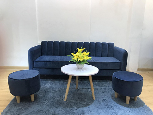 Nếu bạn đang cần mua bàn ghế sofa để trang trí cho căn nhà của mình, hãy ghé qua Phú Thọ. Chúng tôi cung cấp các mẫu bàn ghế sofa đẹp và chất lượng để bạn có thể tùy chọn cho căn nhà của mình. Hãy tìm đến Phú Thọ để có được sự lựa chọn tốt nhất cho căn nhà của bạn.