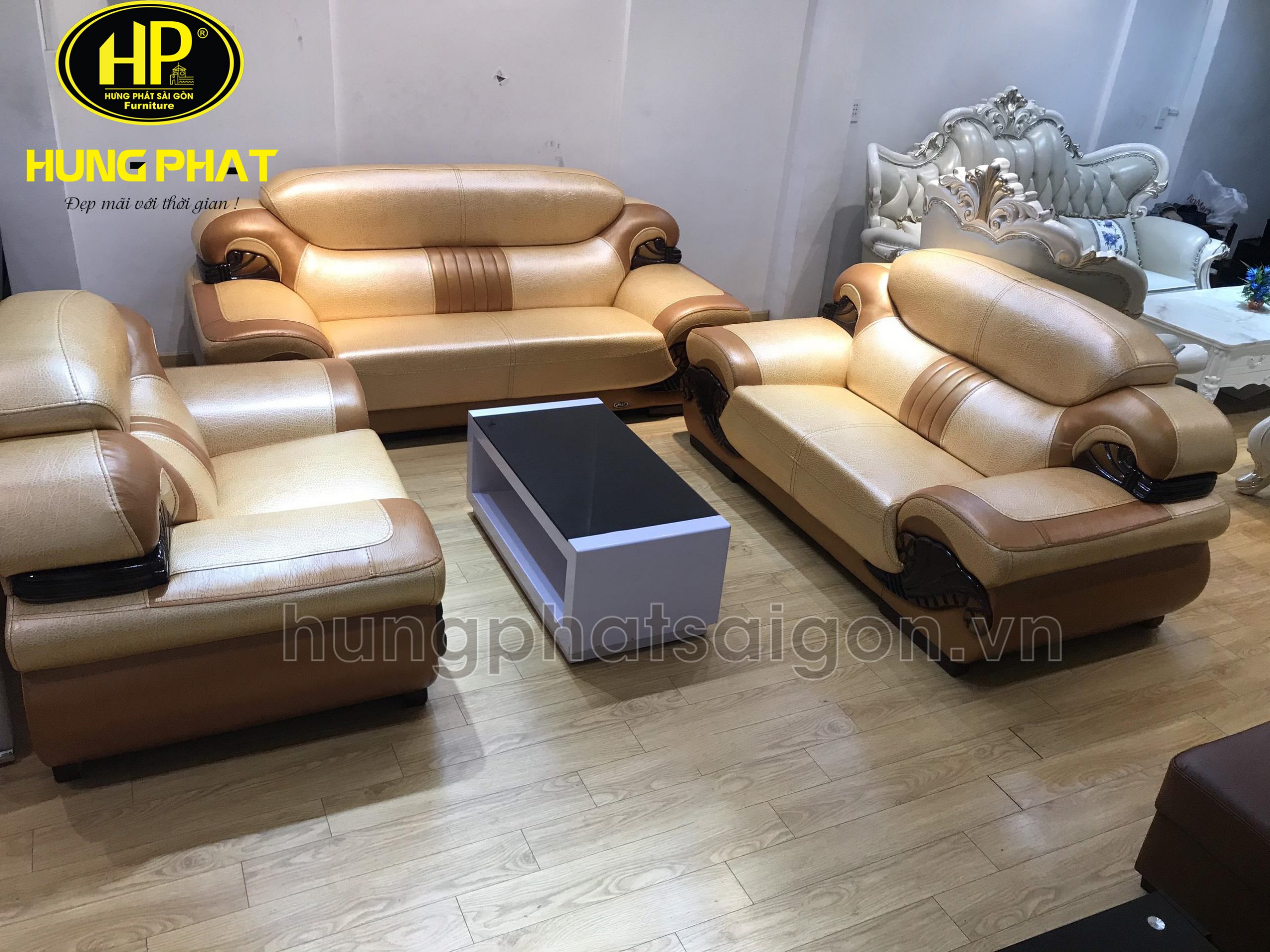 Nếu bạn đang tìm kiếm bộ bàn ghế sofa để trang trí cho không gian sống của mình, hãy tìm đến Việt Trì. Với thiết kế độc đáo và chất lượng tốt, bộ bàn ghế sofa ở Việt Trì sẽ không làm bạn thất vọng.
