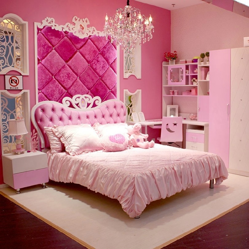 giường tủ màu hồng