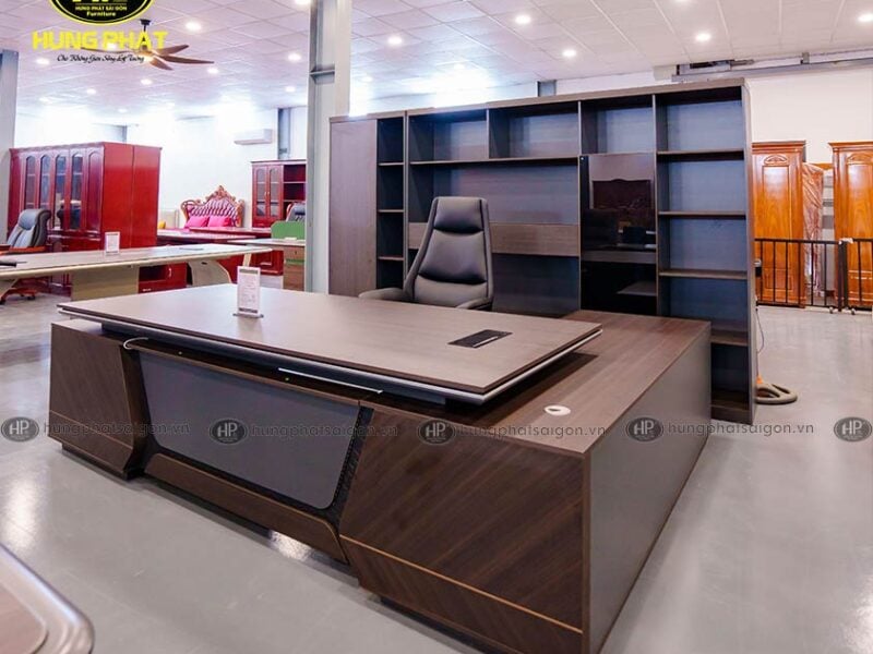 bàn làm việc giám đốc cao cấp nhập khẩu B-MZA01-2821