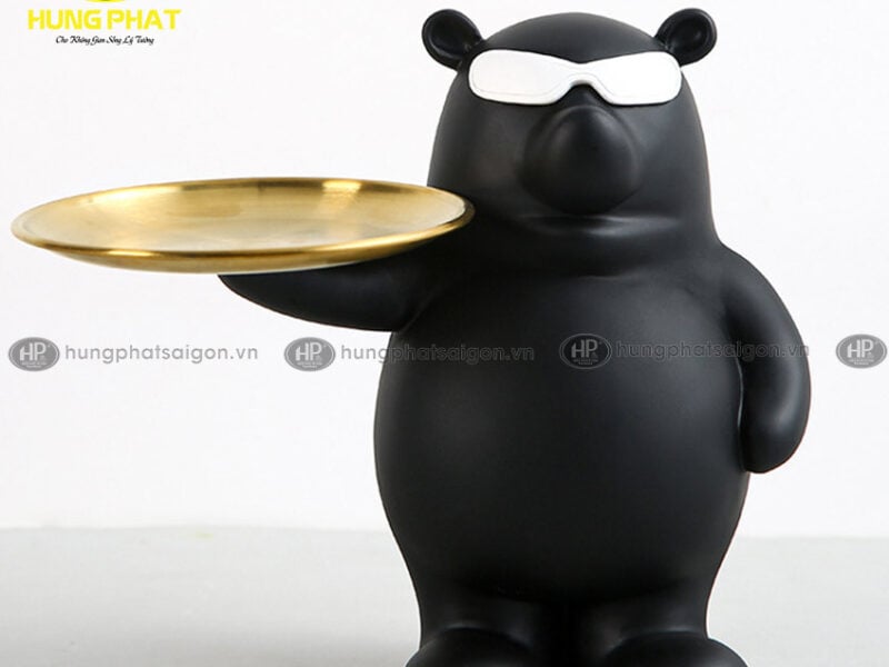 đồ decor gấu đen cầm khay YH21-24
