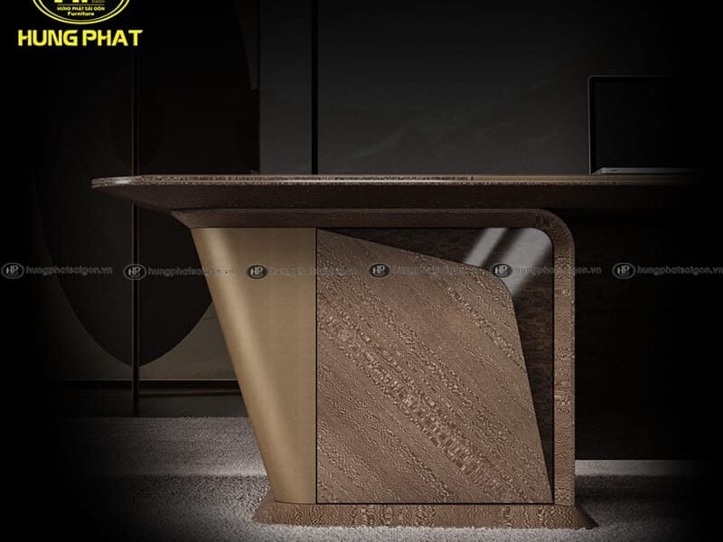 bàn làm việc với thiết kế sang trọng