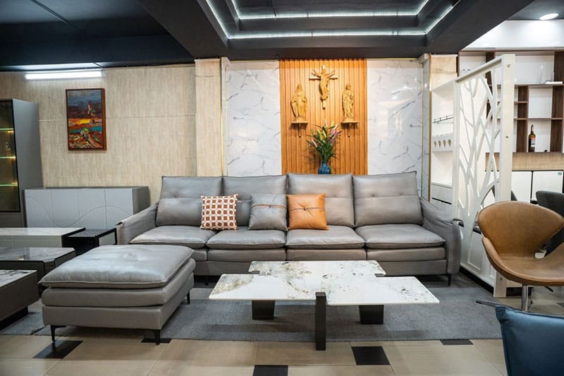 không gian trưng bày sofa living home