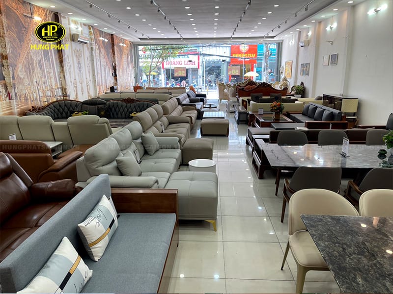 showroom quận 7 rộng rãi