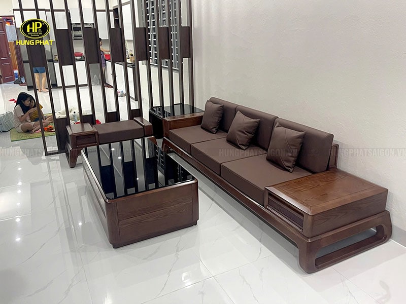 Sofa 3 chỗ ngồi đang được nhiều gia đình lựa chọn