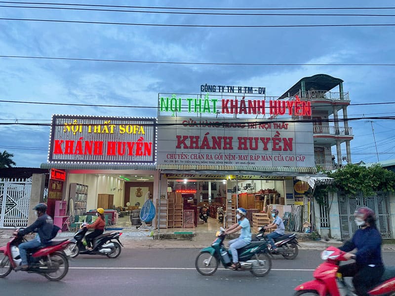 cửa hàng nội thất khánh huyền