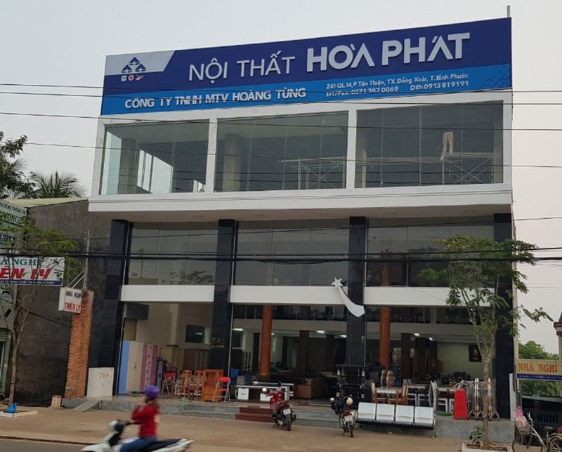 showroom nội thất Hòa Phát