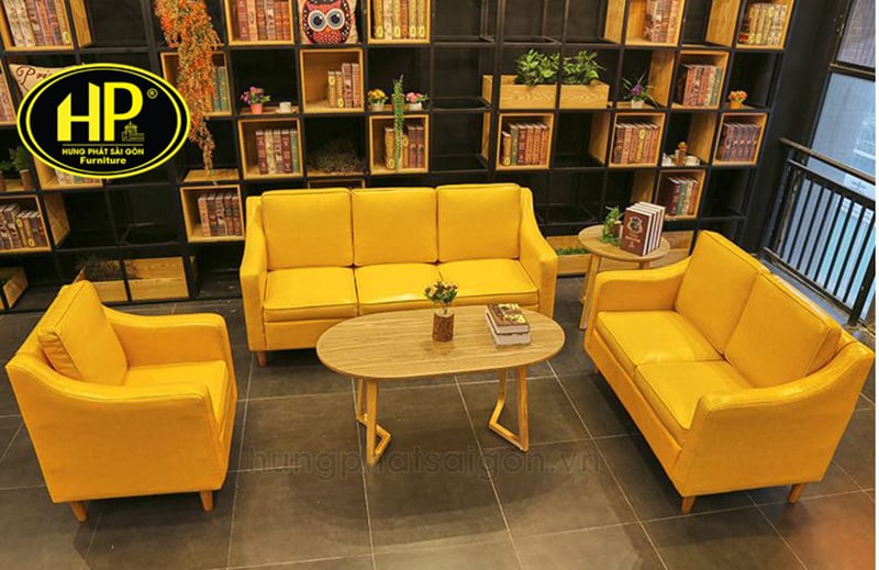 bày trí ghế sofa 1m6 cho quán cafe