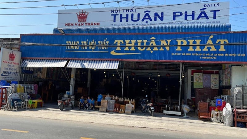 cửa hàng bán sofa thuận phát