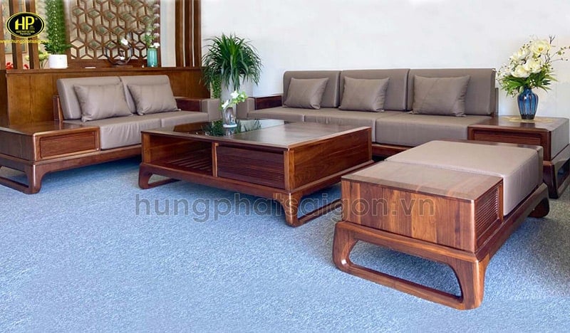 ghế sofa chất liệu gỗ tạo cảm giác ấm cúng