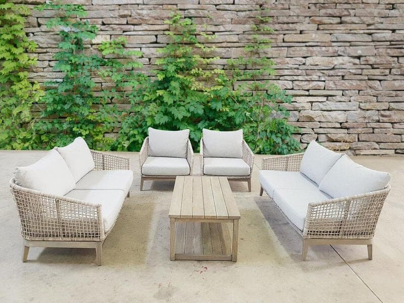 ghế sofa chờ ngoài trời
