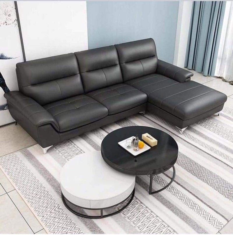 ghế sofa màu đen không bao giờ bị lỗi thời