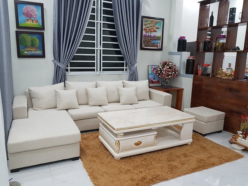 lựa chọn màu sắc ghế sofa hài hòa với không gian nội thất