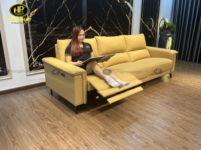 mẫu sofa đọc sách ngay tại phòng làm việc