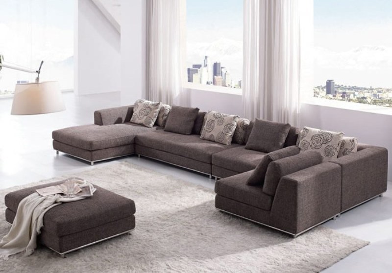 sofa chữ U tạo nên không gian trò chuyện thoải mái