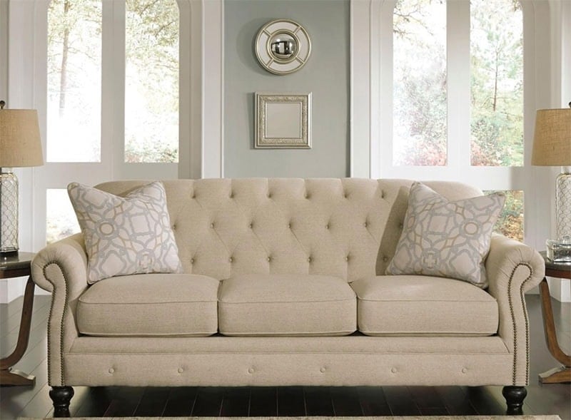 ghế sofa màu be phong cách tối giản