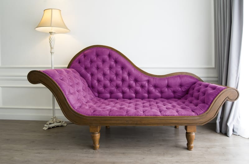 sofa da màu hồng