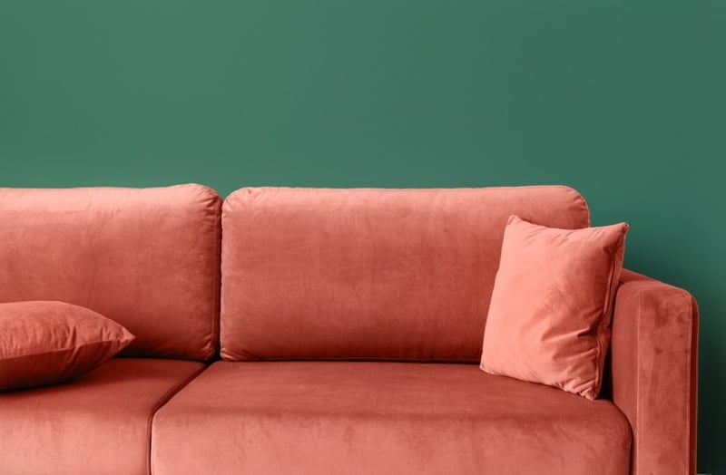 sofa màu hồng đất