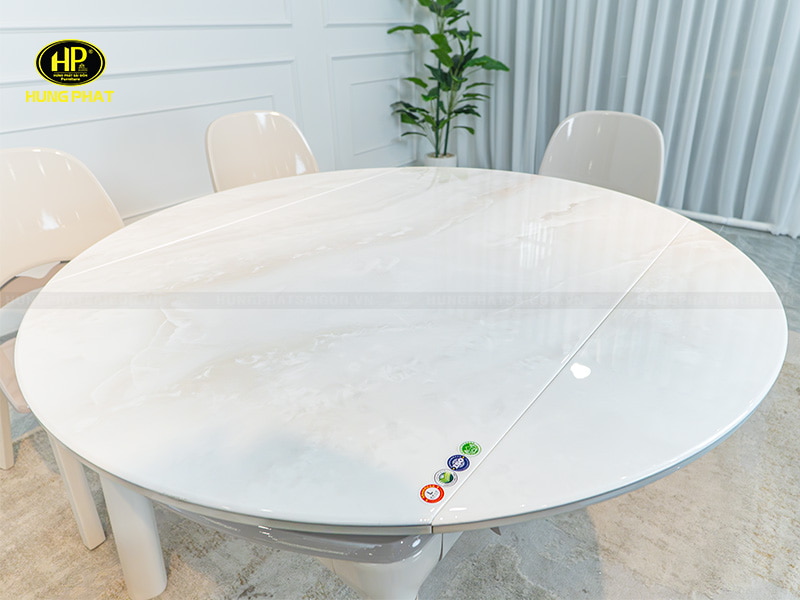 bàn ghế phòng ăn mặt đá khung gỗ cao su l685